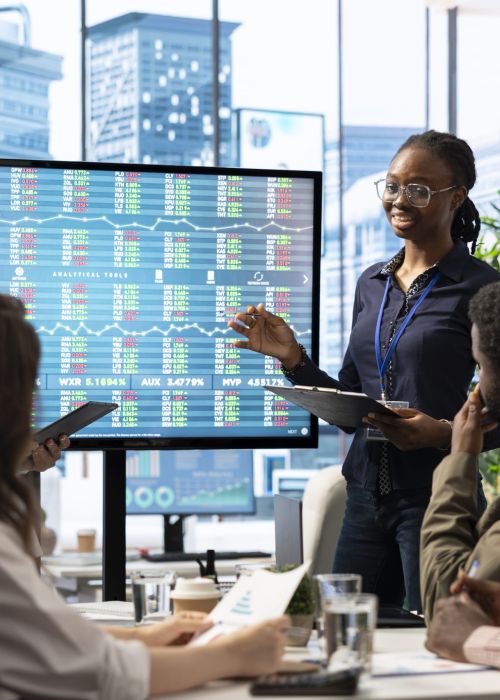 Manage business solutions with Microsoft Dynamics 365 Business Central